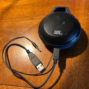 JBL Clip bluetooth speaker